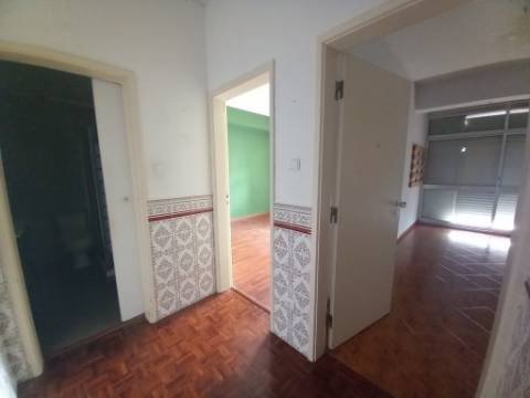 || CENTRO DO MONTIJO | Apartamento T2 | AMPLA OFERTA DE SERVIÇOS ||