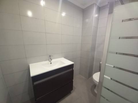 || CENTRO DO MONTIJO | Apartamento T2 | AMPLA OFERTA DE SERVIÇOS ||