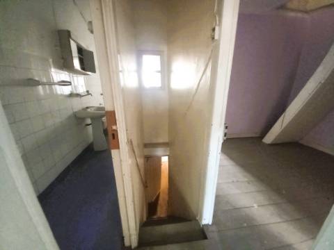 || OPORTUNIDADE INVESTIMENTO | Prédio em Alcântara | PARA REMODELAÇÃO TOTAL ||