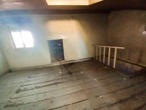 || OPORTUNIDADE INVESTIMENTO | Prédio em Alcântara | PARA REMODELAÇÃO TOTAL ||