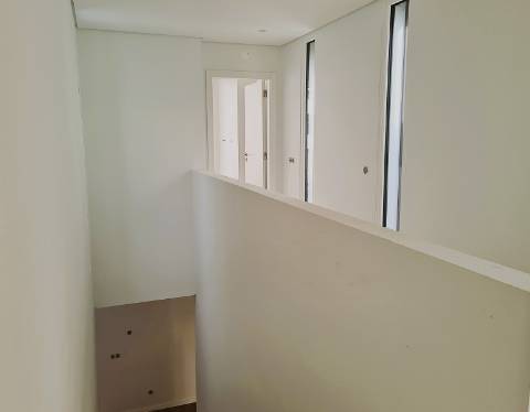 | QUINTA DA AMIZADE | MORADIA T3 | COM PISCINA |