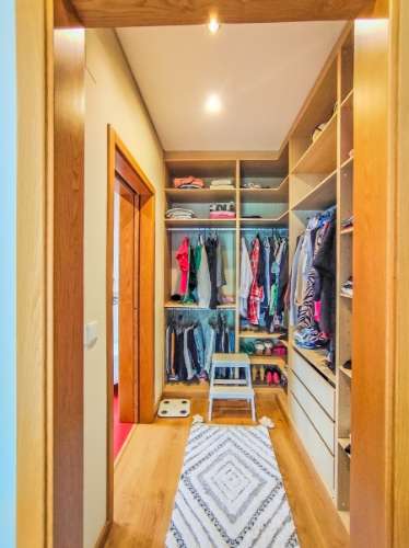 Moradia T6: Um Refúgio de Charme e Conforto para Viver Tranquilamente