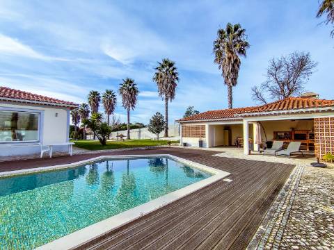 Moradia T6: Um Refúgio de Charme e Conforto para Viver Tranquilamente