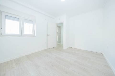 || Bairro da Conceição | Moradia T3 | Totalmente Remodelada ||