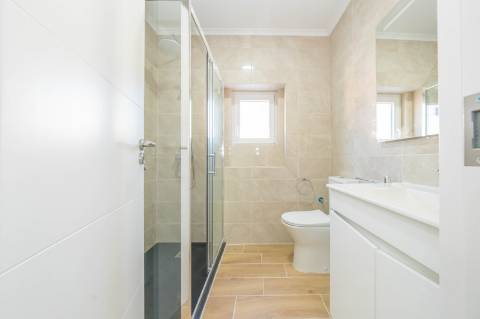 || Bairro da Conceição | Moradia T3 | Totalmente Remodelada ||