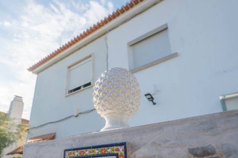 || Bairro da Conceição | Moradia T3 | Totalmente Remodelada ||