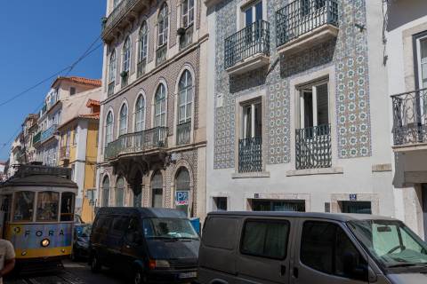 Encantador Apartamento T1 na Prestigiada Zona da Misericórdia, Lisboa!