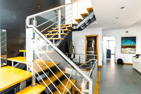 Moradia Moderna Apenas a 10 Minutos das Praias da Costa e da Fonte da Telha