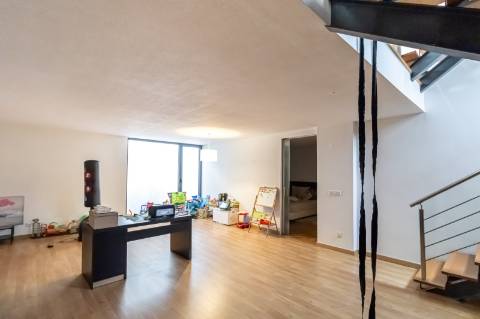 Moradia Moderna Apenas a 10 Minutos das Praias da Costa e da Fonte da Telha