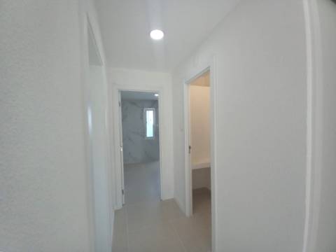 APARTAMENTO T3 | REMODELAÇÃO TOTAL | CIDADE SOL