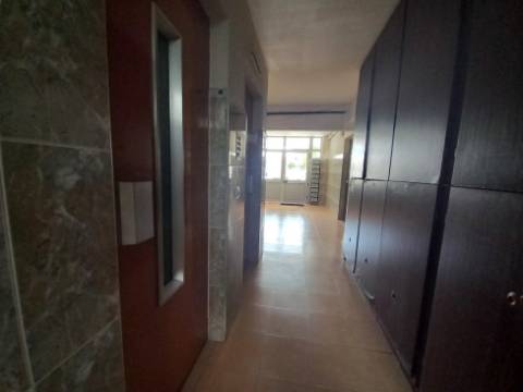 APARTAMENTO T3 | REMODELAÇÃO TOTAL | CIDADE SOL