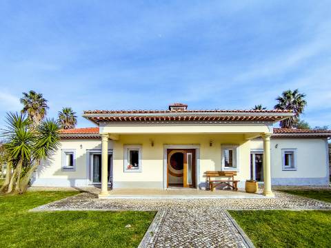 Moradia T6: Um Refúgio de Charme e Conforto para Viver Tranquilamente