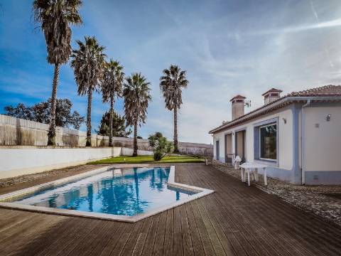 Moradia T6: Um Refúgio de Charme e Conforto para Viver Tranquilamente