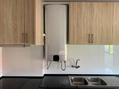 OPORTUNIDADE no Coração de Pinhal Novo - T2+1 com Sótão Aproveitado!