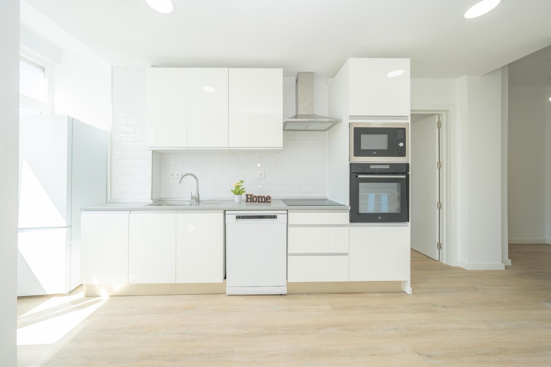T2 Remodelado com Estilo e Conforto no Coração de Setúbal - Perto de Tudo!