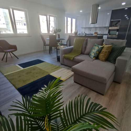 || Apartamento T3 Remodelado | OPEN SPACE | ESTACIONAMENTO ||