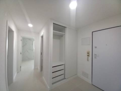 OPORTUNIDADE | T2 Remodelado | Castanheira do Ribatejo