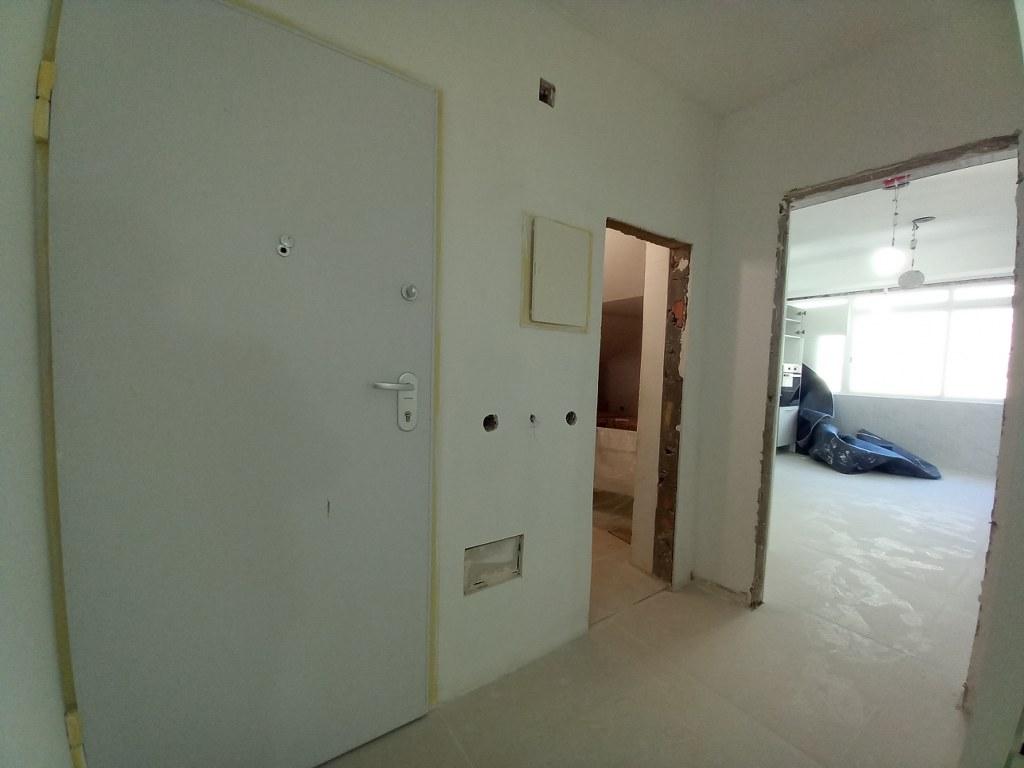 Espaço, Conforto e Modernidade num T4 REMODELADO | Forte da Casa