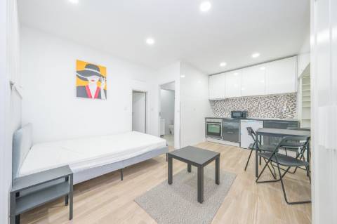 INVESTIMENTO Pronto a Rentabilizar | Prédio Remodelado | Centro Histórico de Setúbal