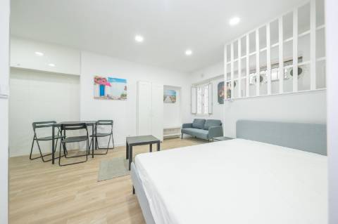 INVESTIMENTO Pronto a Rentabilizar | Prédio Remodelado | Centro Histórico de Setúbal