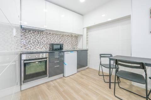 INVESTIMENTO Pronto a Rentabilizar | Prédio Remodelado | Centro Histórico de Setúbal