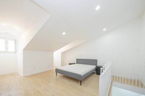 INVESTIMENTO Pronto a Rentabilizar | Prédio Remodelado | Centro Histórico de Setúbal