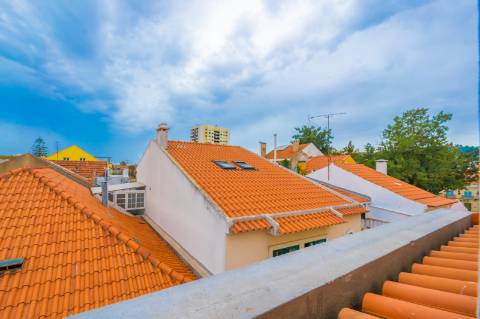 INVESTIMENTO Pronto a Rentabilizar | Prédio Remodelado | Centro Histórico de Setúbal