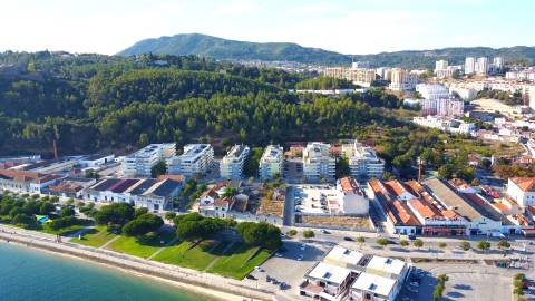 || Apartamento T4 | VISTA RIO e CASTELO | VARANDA PANORÂMICA | PARQUEAMENTO ||