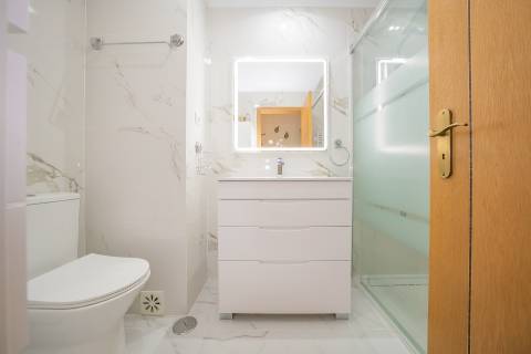 || Apartamento T4 | VISTA RIO e CASTELO | VARANDA PANORÂMICA | PARQUEAMENTO ||