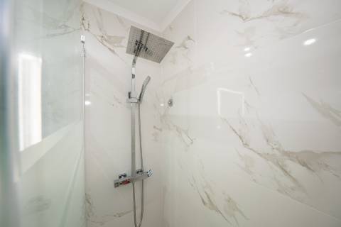 || Apartamento T4 | VISTA RIO e CASTELO | VARANDA PANORÂMICA | PARQUEAMENTO ||