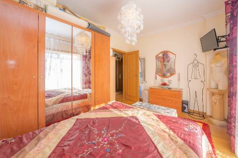 || Apartamento T4 | VISTA RIO e CASTELO | VARANDA PANORÂMICA | PARQUEAMENTO ||