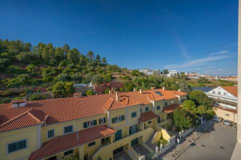 || Apartamento T4 | VISTA RIO e CASTELO | VARANDA PANORÂMICA | PARQUEAMENTO ||