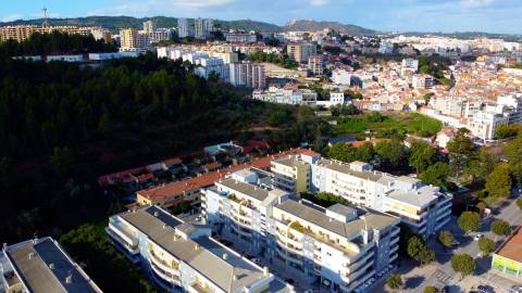 || Apartamento T4 | VISTA RIO e CASTELO | VARANDA PANORÂMICA | PARQUEAMENTO ||