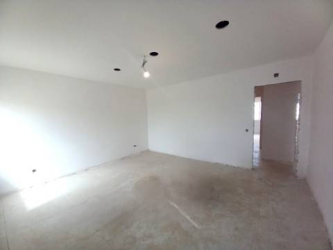 || Apartamento T2 TOTALMENTE REMODELADO | Pronto a Entrar ||