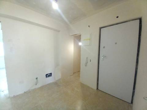 || Apartamento T2 TOTALMENTE REMODELADO | Pronto a Entrar ||
