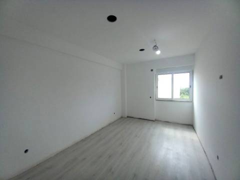 || Apartamento T2 TOTALMENTE REMODELADO | Pronto a Entrar ||