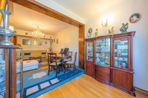 | Vila Chã | Andar de Moradia | T3 | Espaço Exterior com 70 m2 |