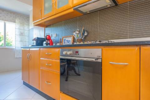 | Vila Chã | Andar de Moradia | T3 | Espaço Exterior com 70 m2 |