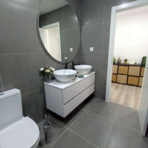 || Apartamento T3 REMODELADO | No centro de BENFICA | VARANDAS ||