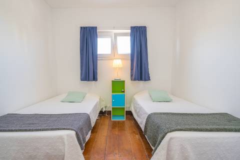 | PRÉDIO 3 PISOS | ZONA RIBEIRINHA | VISTA RIO SADO | LICENÇA AL |