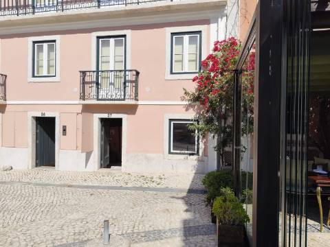 Oportunidade única na zona histórica da Estrela