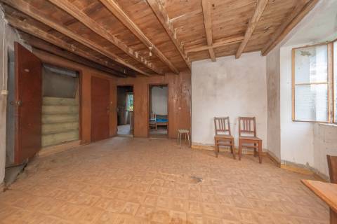 | Moradia T3 em Vale Figueira | Castelo Branco | Um refúgio onde a natureza dita o ritmo |