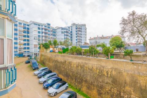 | T1 com Áreas Fantásticas | 78 m2 | Excelente Localização | Aranguez |