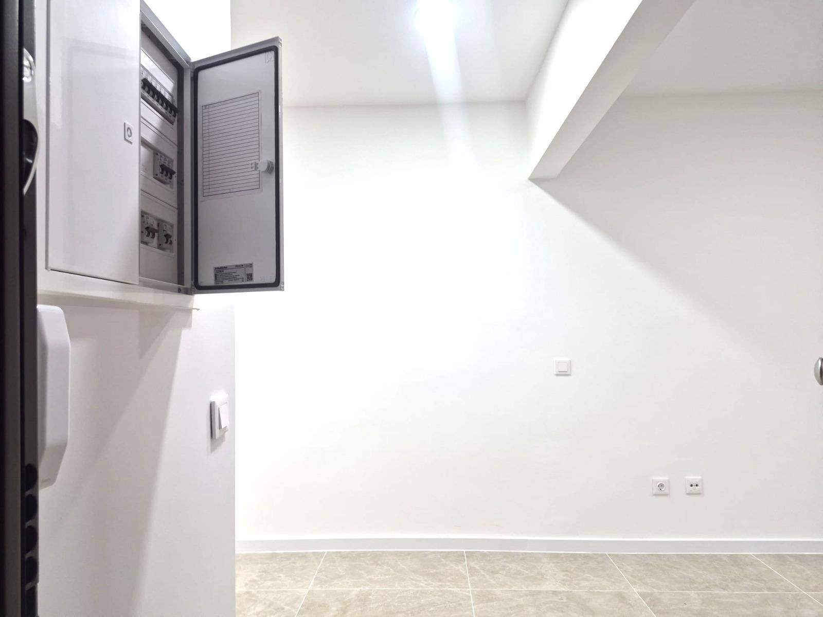 | Apartamento T2 | Central | Cova da Piedade |