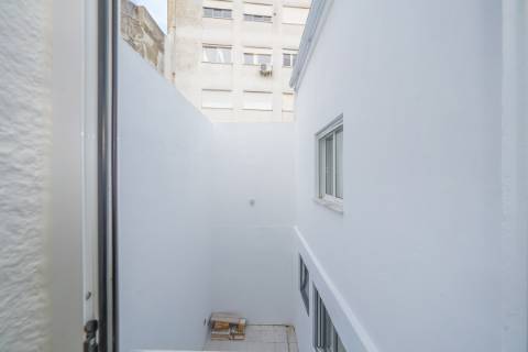 | Maravilhoso Prédio | 3 pisos | Centro Histórico de Setúbal | Garagem |