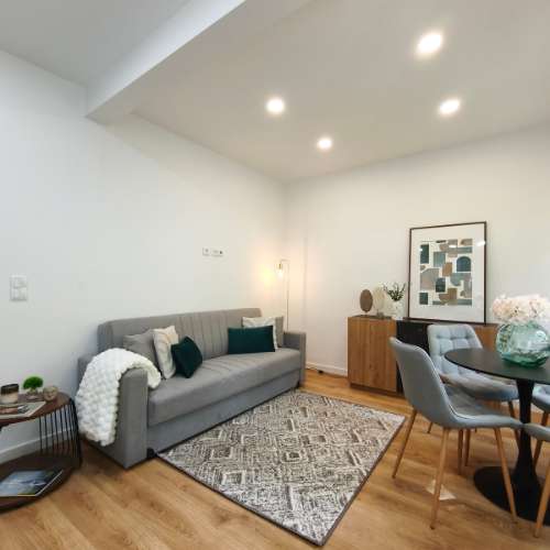 Apartamento T2 | REMODELADO | Arrecadação 27m² | Zona Premium