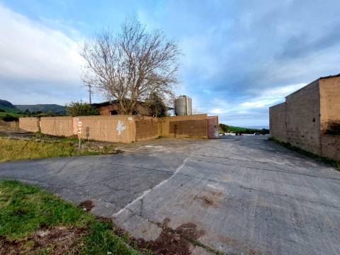 Terreno Agrícola em Água de Alto - Vila Franca do Campo
