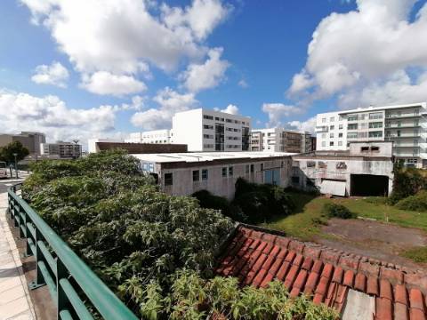 Terreno para EMPREENDIMENTO URBANÍSTICO em PRIME ZONE de Ponta Delgada