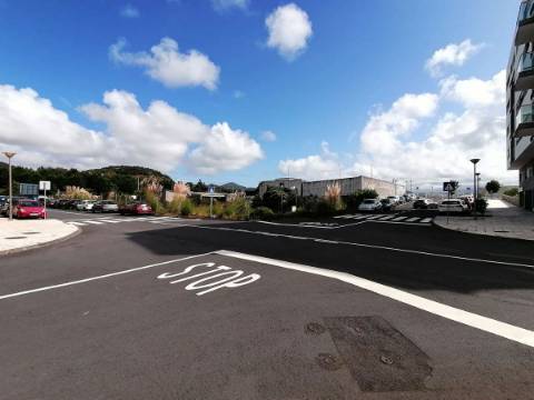 Terreno para EMPREENDIMENTO URBANÍSTICO em PRIME ZONE de Ponta Delgada