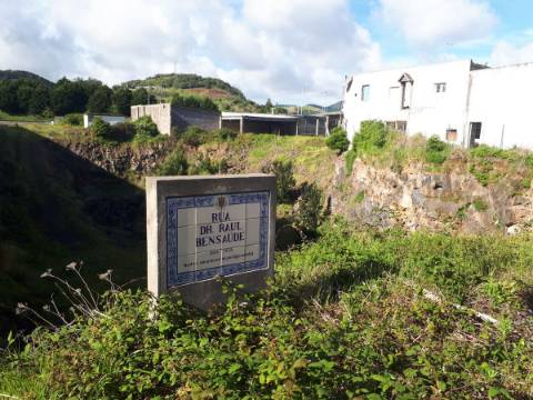 Terreno para EMPREENDIMENTO URBANÍSTICO em PRIME ZONE de Ponta Delgada
